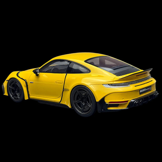 1:18  Porsche 911 900 R